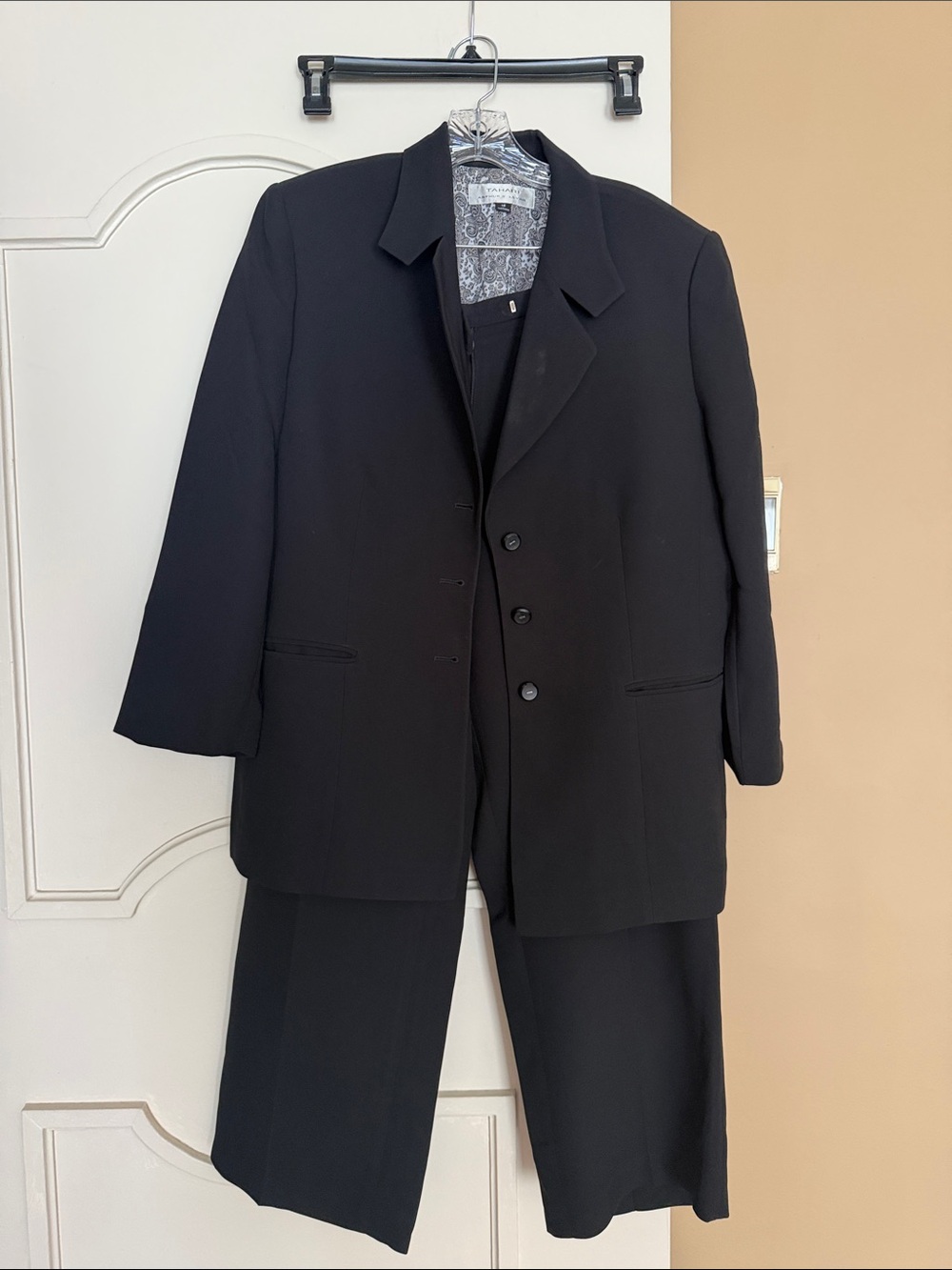 Tahari Black Women's Suit Jacket and Trousers - Classic Two-Piece Set